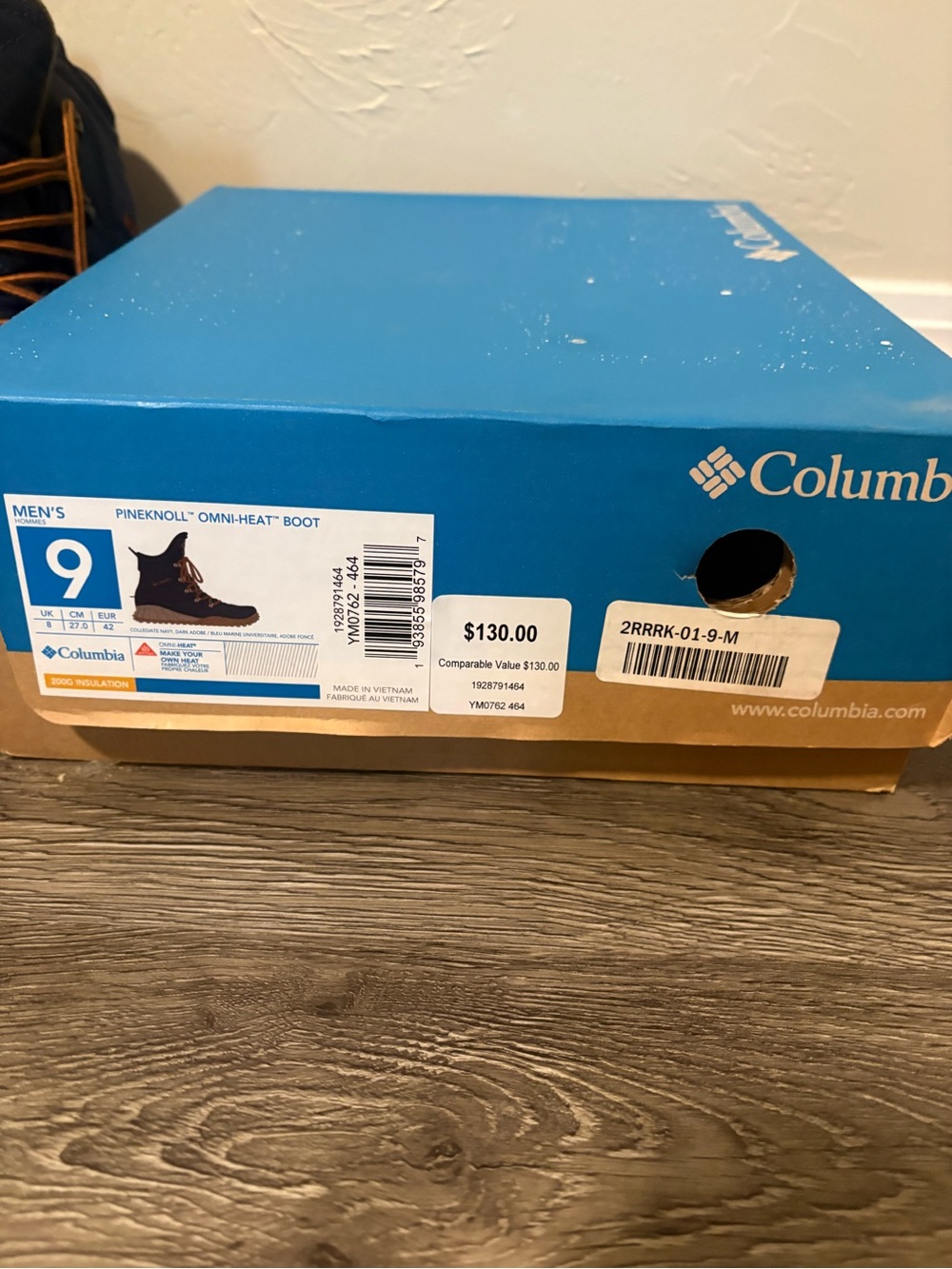 Columbia Men's Blue and Brown Pineknoll Omni-Heat Boots Box